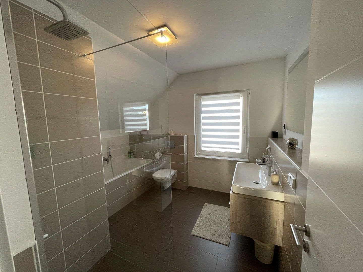 Prodej domu 122 m², pozemek 648 m², Oelde, Severní Porýní-Vestfálsko Prodej domu 122 m², pozemek 648 m², Oelde, Severní Porýní-Vestfálsko