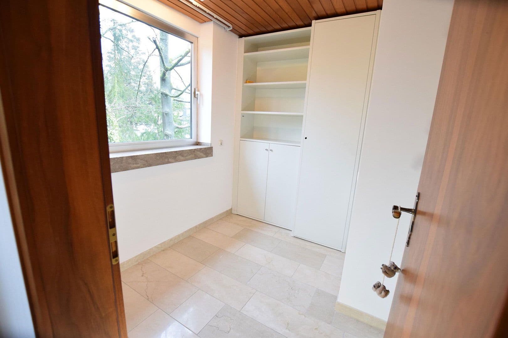 Prodej bytu 3+1 135 m², Bergisch Gladbach, Severní Porýní-Vestfálsko Prodej bytu 3+1 135 m², Bergisch Gladbach, Severní Porýní-Vestfálsko