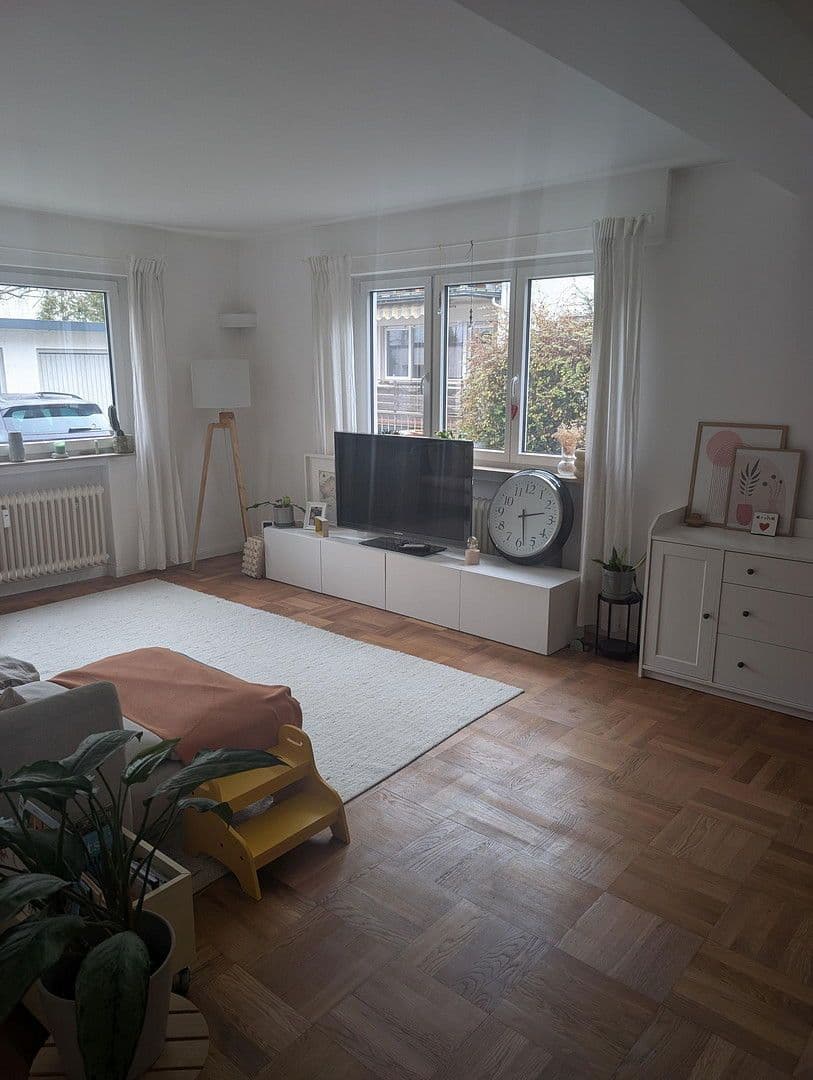 Prodej bytu 3+1 76 m², Stuttgart, Bádensko-Württembersko Prodej bytu 3+1 76 m², Stuttgart, Bádensko-Württembersko
