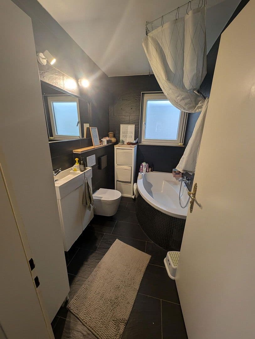 Prodej bytu 3+1 76 m², Stuttgart, Bádensko-Württembersko Prodej bytu 3+1 76 m², Stuttgart, Bádensko-Württembersko