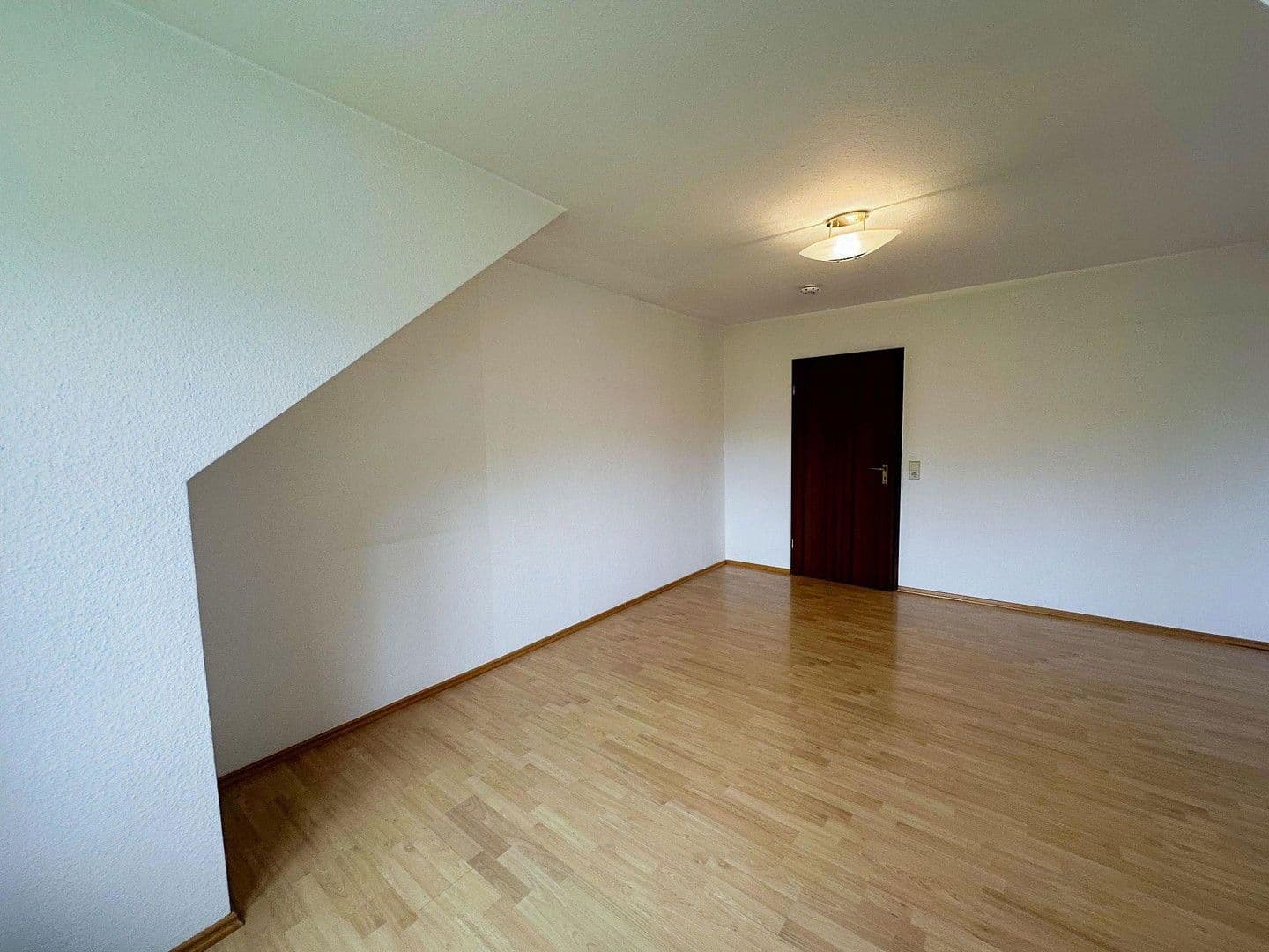 Prodej bytu 3+kk 84 m², Weinstadt, Bádensko-Württembersko Prodej bytu 3+kk 84 m², Weinstadt, Bádensko-Württembersko