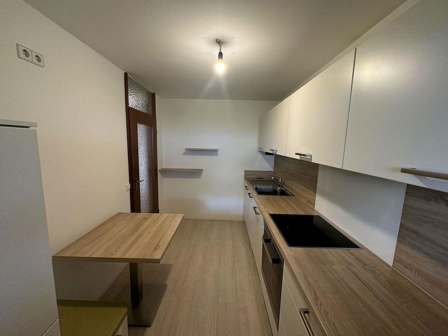 Prodej bytu 3+kk 84 m², Weinstadt, Bádensko-Württembersko Prodej bytu 3+kk 84 m², Weinstadt, Bádensko-Württembersko