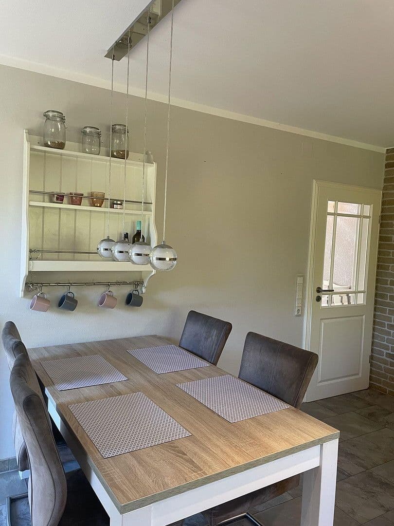 Prodej domu 190 m², pozemek 1.136 m², Wanna, Dolní Sasko Prodej domu 190 m², pozemek 1.136 m², Wanna, Dolní Sasko