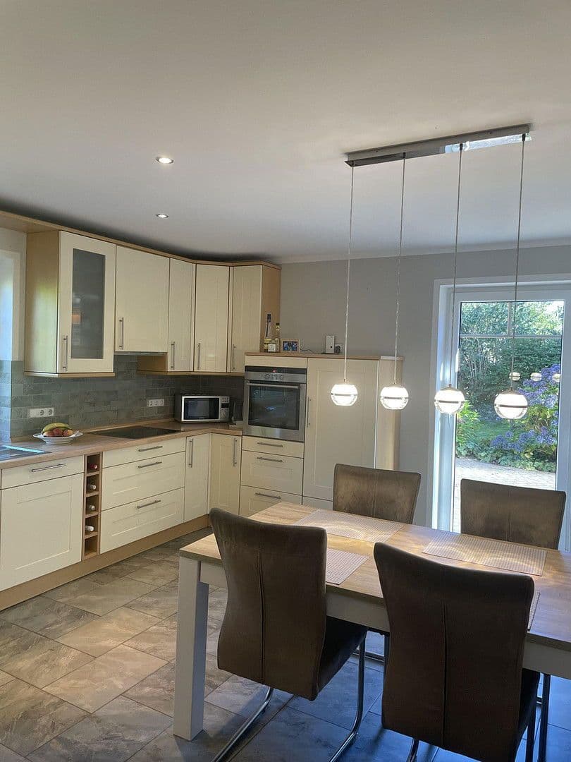 Prodej domu 190 m², pozemek 1.136 m², Wanna, Dolní Sasko Prodej domu 190 m², pozemek 1.136 m², Wanna, Dolní Sasko