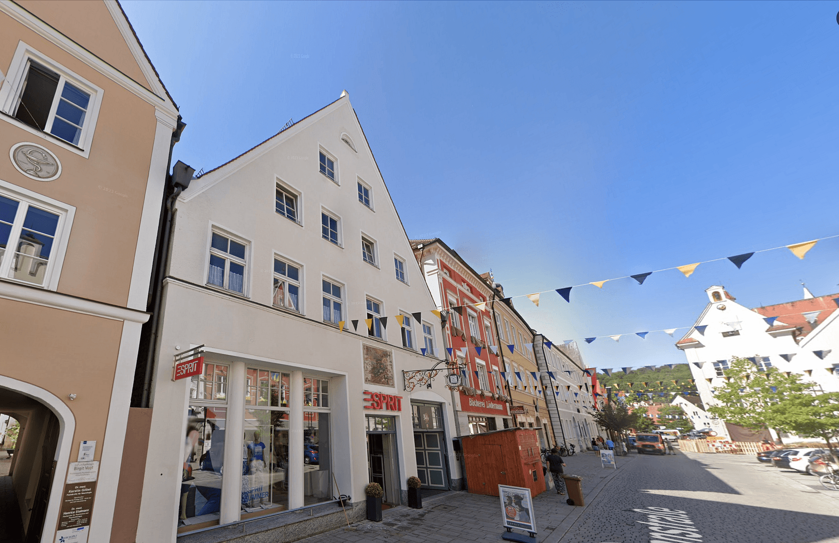 Pronájem bytu 2+1 54 m², Maximilianstraße 57, Mindelheim, Bavorsko Pronájem bytu 2+1 54 m², Maximilianstraße 57, Mindelheim, Bavorsko