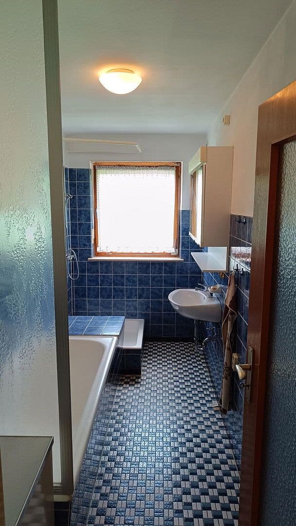 Prodej domu 185 m², pozemek 751 m², Retzstadt, Bavorsko Prodej domu 185 m², pozemek 751 m², Retzstadt, Bavorsko