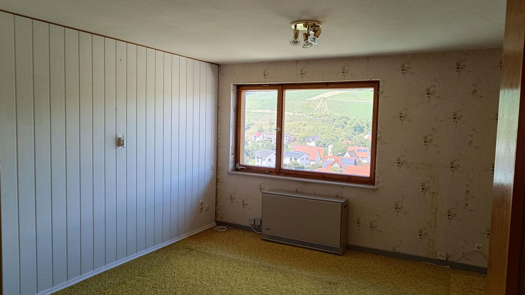 Prodej domu 185 m², pozemek 751 m², Retzstadt, Bavorsko Prodej domu 185 m², pozemek 751 m², Retzstadt, Bavorsko