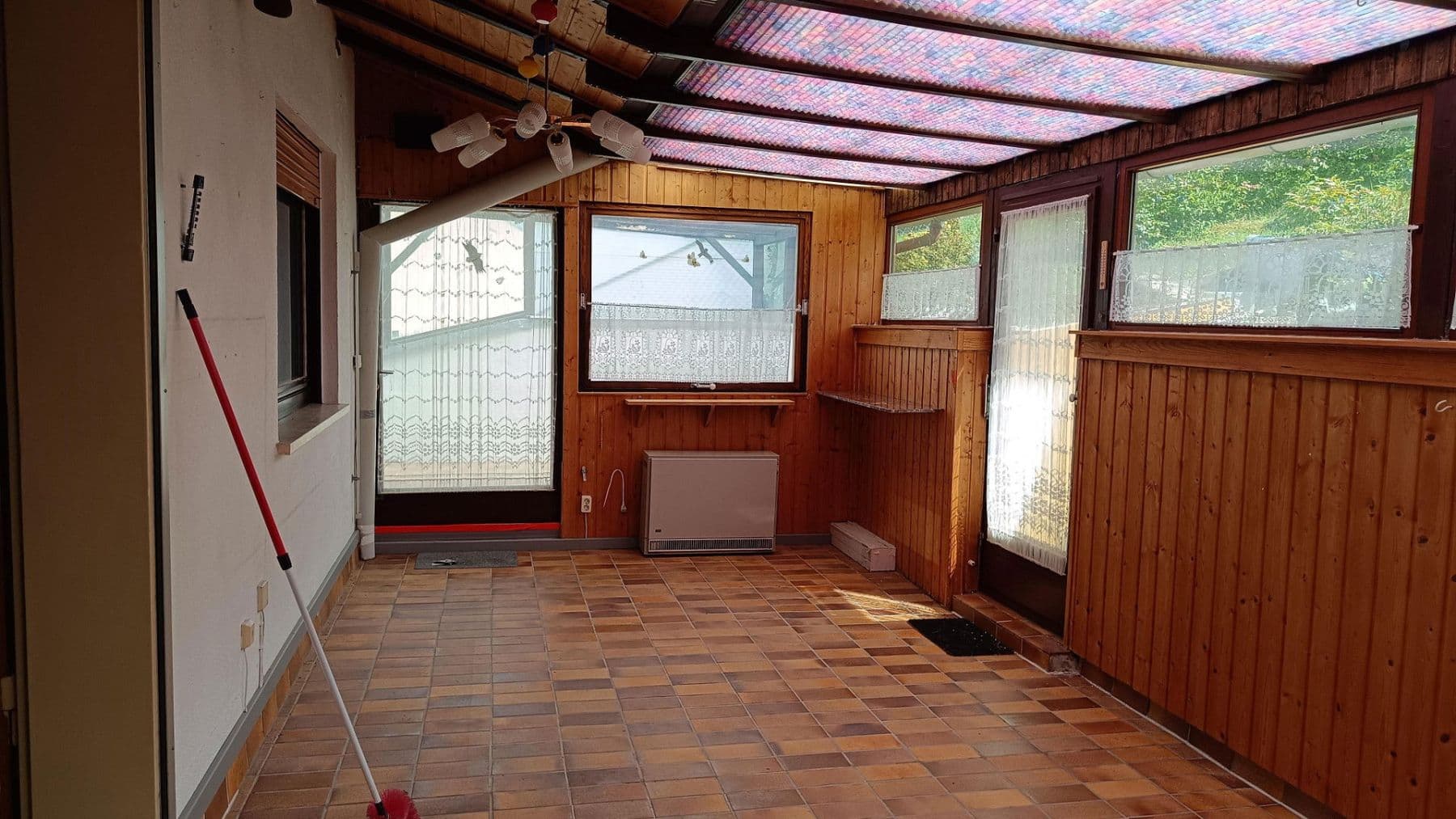 Prodej domu 185 m², pozemek 751 m², Retzstadt, Bavorsko Prodej domu 185 m², pozemek 751 m², Retzstadt, Bavorsko