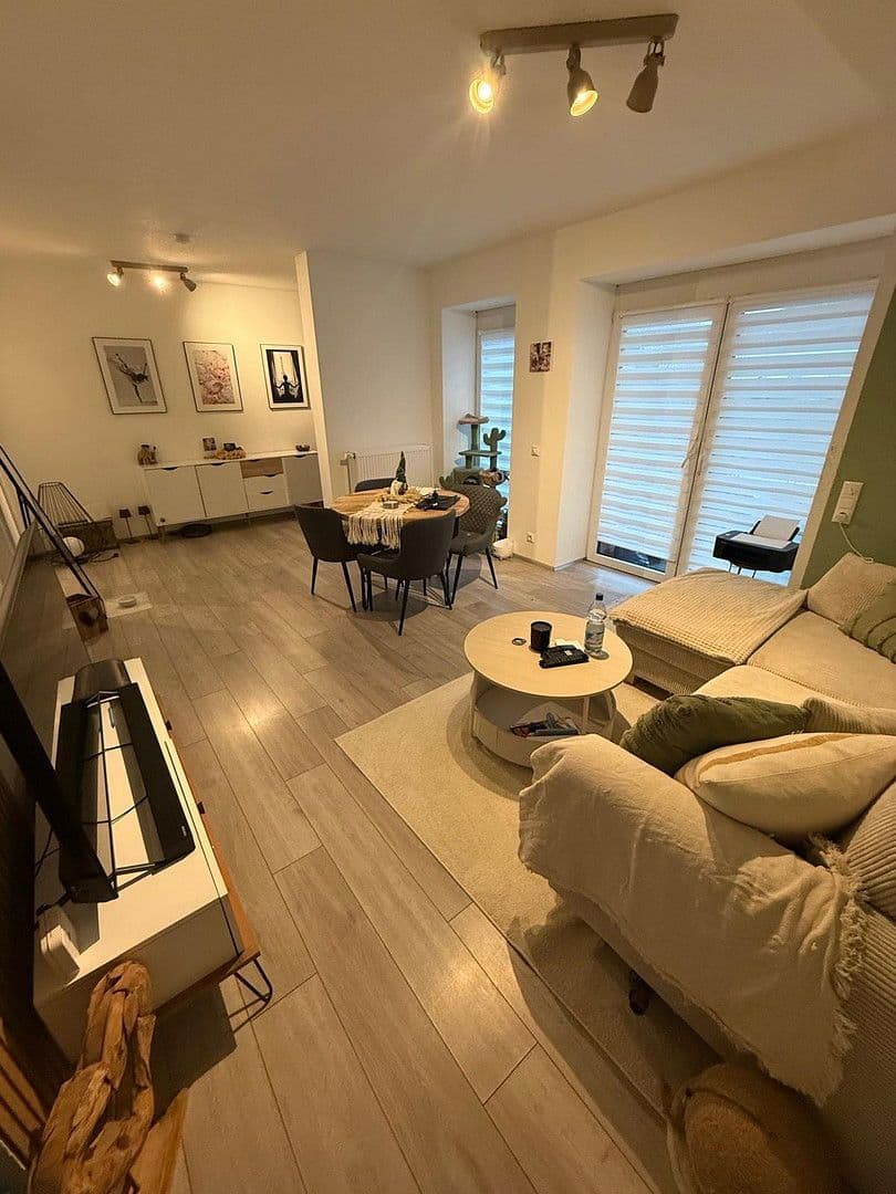 Pronájem bytu 2+1 60 m², Kruft, Porýní-Falc Pronájem bytu 2+1 60 m², Kruft, Porýní-Falc