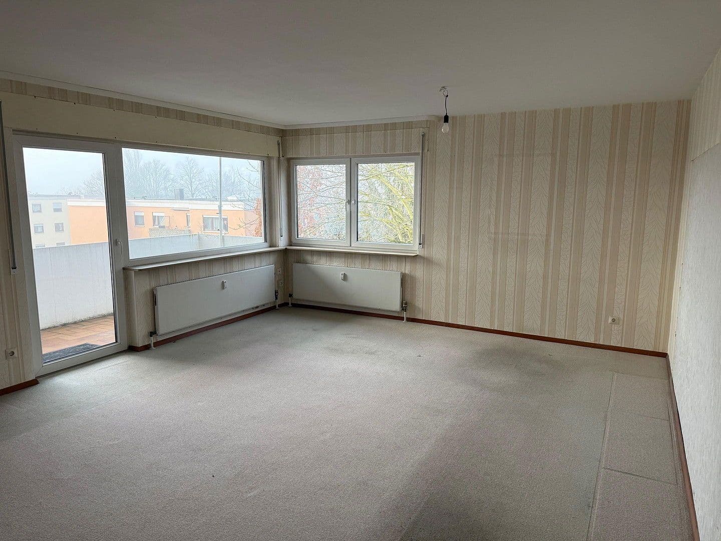 Prodej bytu 2+1 72 m², Güldensteinstraße 22, Heilbronn, Bádensko-Württembersko Prodej bytu 2+1 72 m², Güldensteinstraße 22, Heilbronn, Bádensko-Württembersko