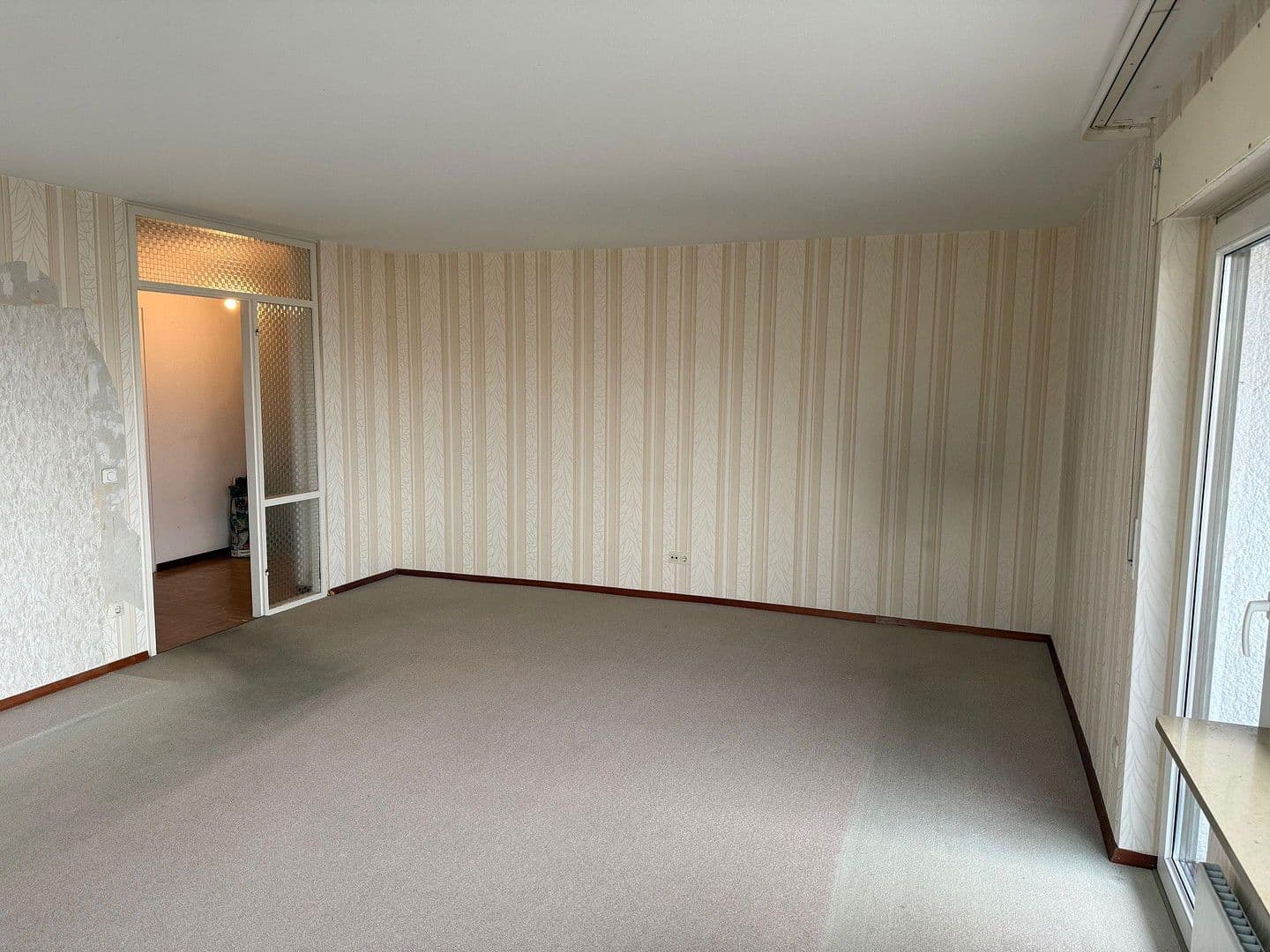 Prodej bytu 2+1 72 m², Güldensteinstraße 22, Heilbronn, Bádensko-Württembersko Prodej bytu 2+1 72 m², Güldensteinstraße 22, Heilbronn, Bádensko-Württembersko