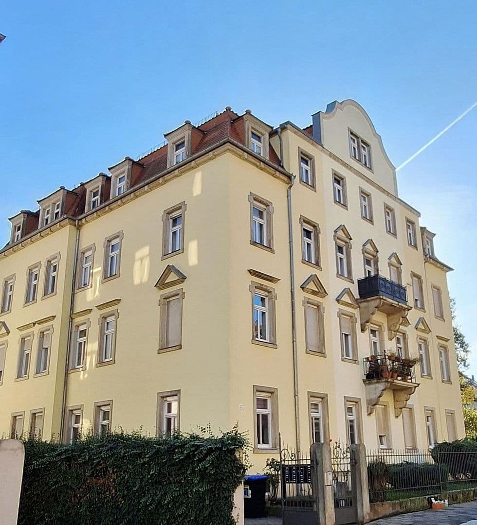 Pronájem bytu 3+kk 100 m², Deubener Str. 37, Dresden, Sasko Pronájem bytu 3+kk 100 m², Deubener Str. 37, Dresden, Sasko