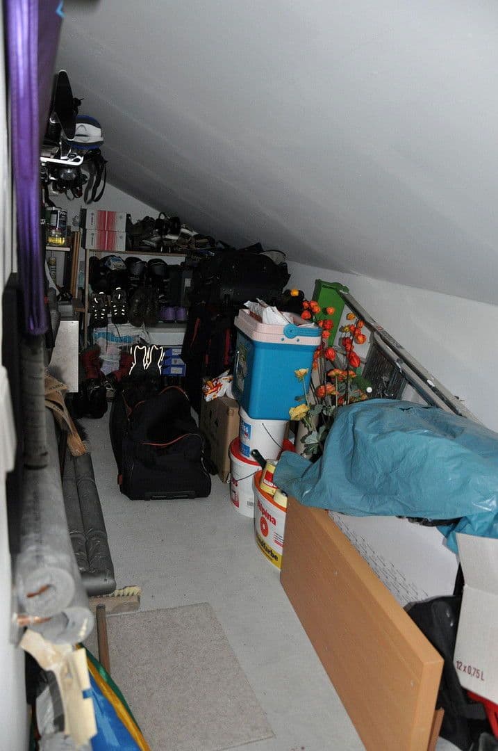 Pronájem bytu 3+kk 100 m², Deubener Str. 37, Dresden, Sasko Pronájem bytu 3+kk 100 m², Deubener Str. 37, Dresden, Sasko