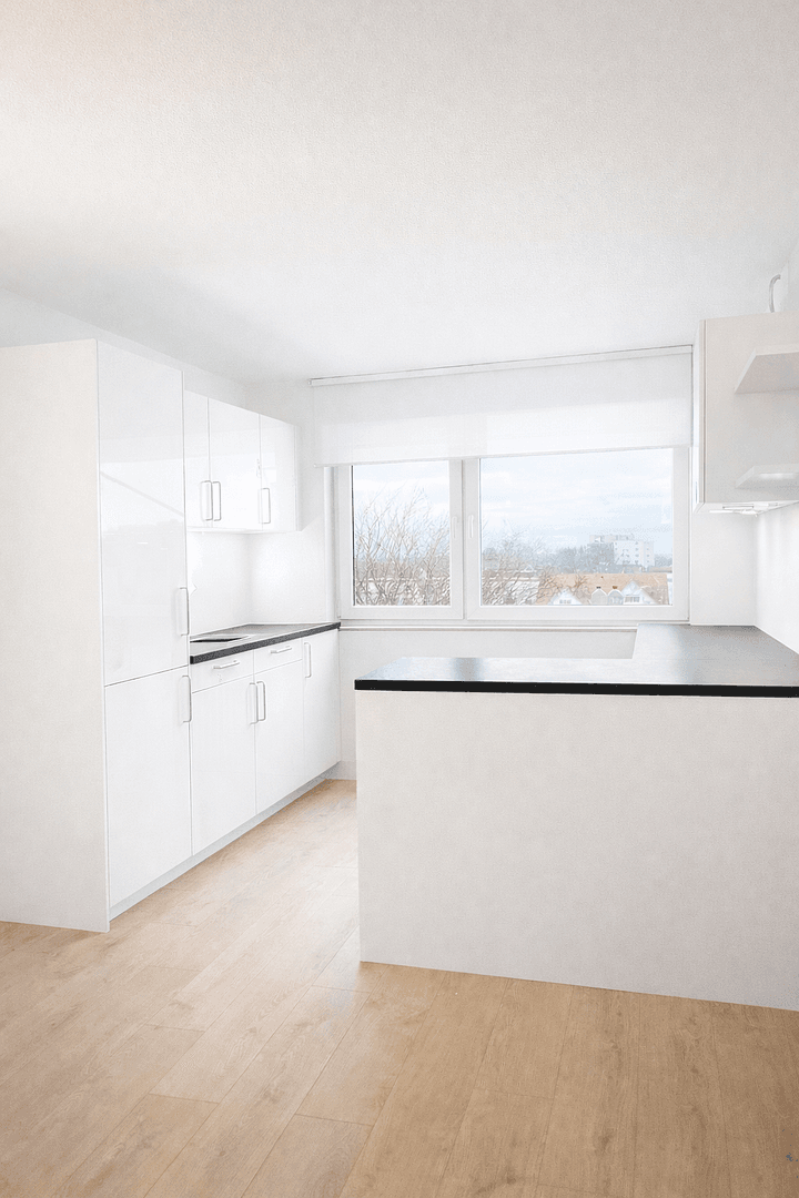 Pronájem bytu 3+kk 87 m², Seeäckerstrasse 23, Leonberg, Bádensko-Württembersko Pronájem bytu 3+kk 87 m², Seeäckerstrasse 23, Leonberg, Bádensko-Württembersko