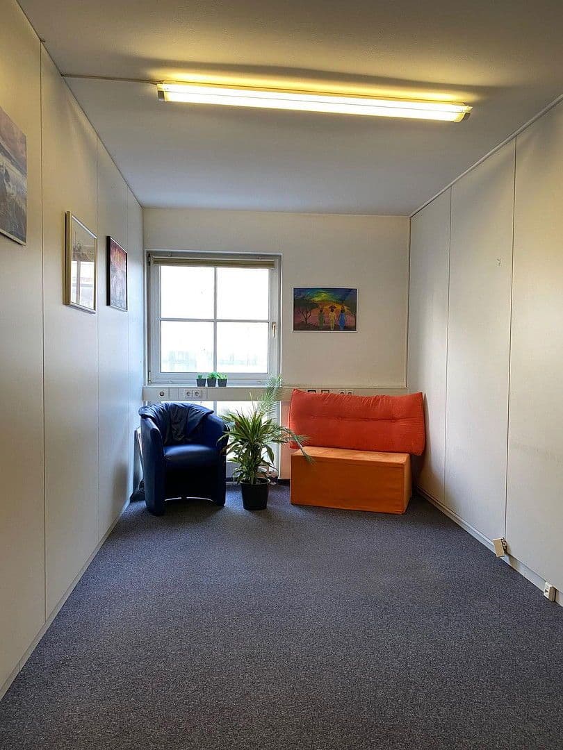 Pronájem kanceláře 1.050 m², Böblingen, Bádensko-Württembersko Pronájem kanceláře 1.050 m², Böblingen, Bádensko-Württembersko