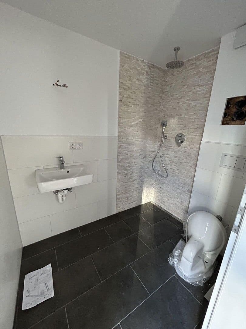 Pronájem bytu 1+1 18 m², Wangen im Allgäu, Bádensko-Württembersko Pronájem bytu 1+1 18 m², Wangen im Allgäu, Bádensko-Württembersko