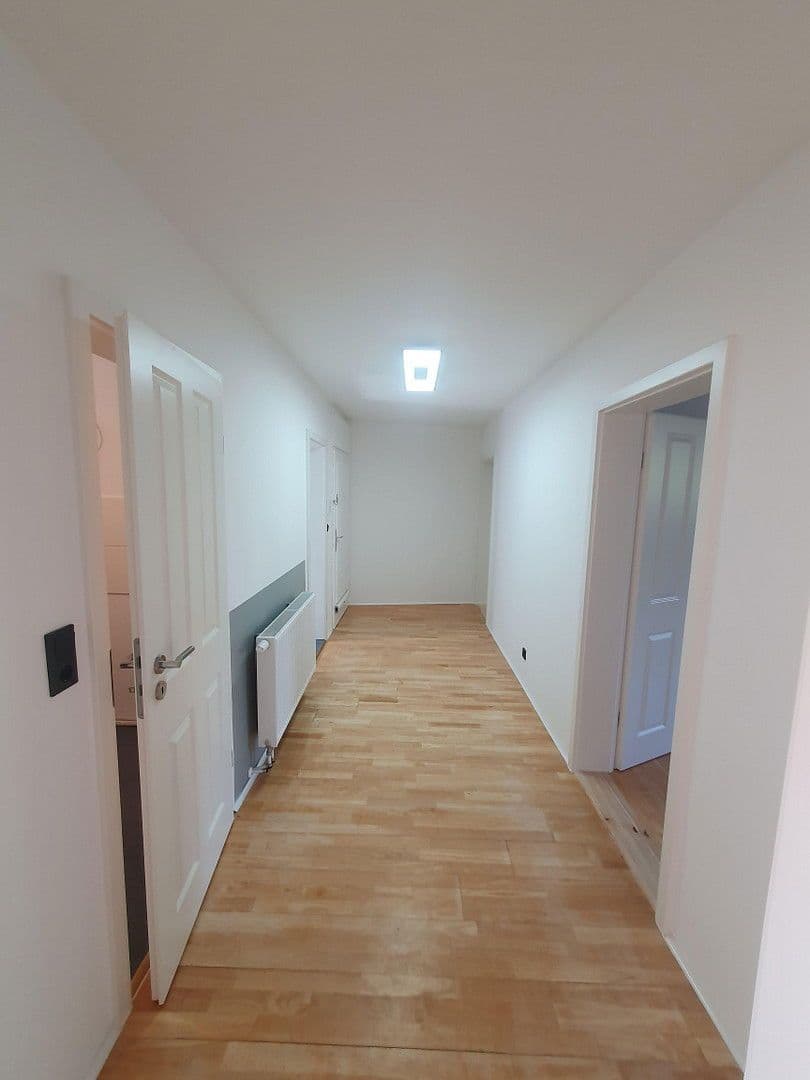 Prodej bytu 4+kk 104 m², Wilhelm-Leuschner-Str., 40, Darmstadt, Hessen Prodej bytu 4+kk 104 m², Wilhelm-Leuschner-Str., 40, Darmstadt, Hessen
