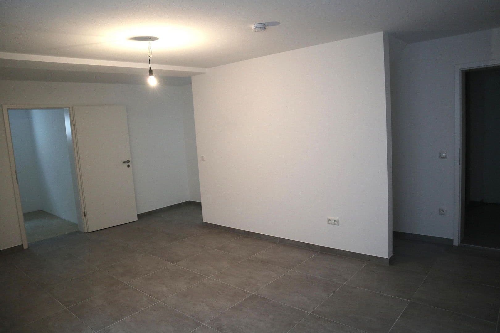 Prodej bytu 3+1 79 m², München, Bavorsko Prodej bytu 3+1 79 m², München, Bavorsko