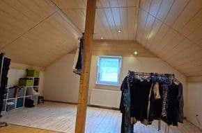 Prodej domu 144 m², pozemek 466 m², Fichtenweg 5, Neu-Isenburg, Hessen Prodej domu 144 m², pozemek 466 m², Fichtenweg 5, Neu-Isenburg, Hessen