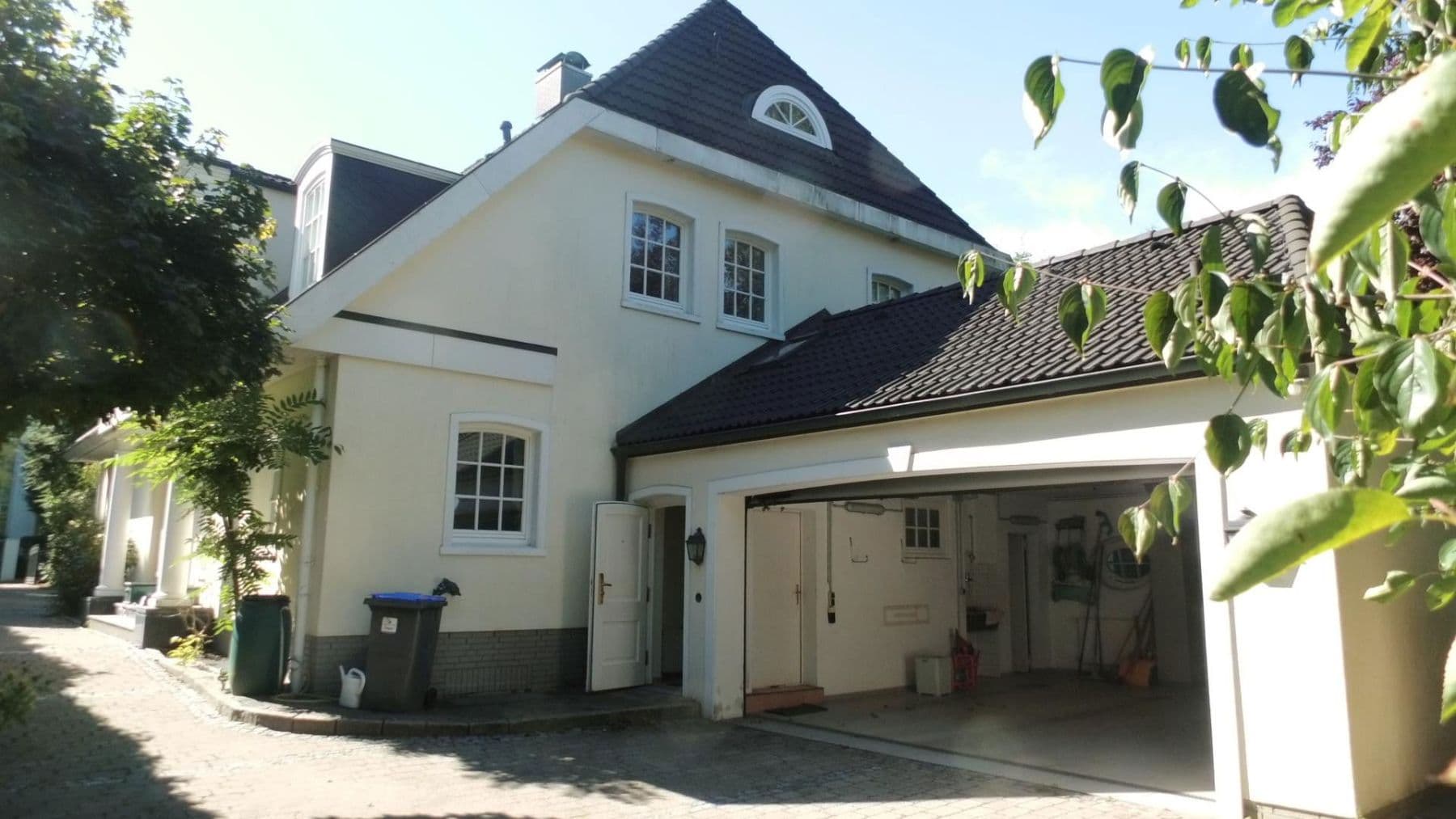 Pronájem domu 357 m², pozemek 1.008 m², Hamburg, Hamburg Pronájem domu 357 m², pozemek 1.008 m², Hamburg, Hamburg