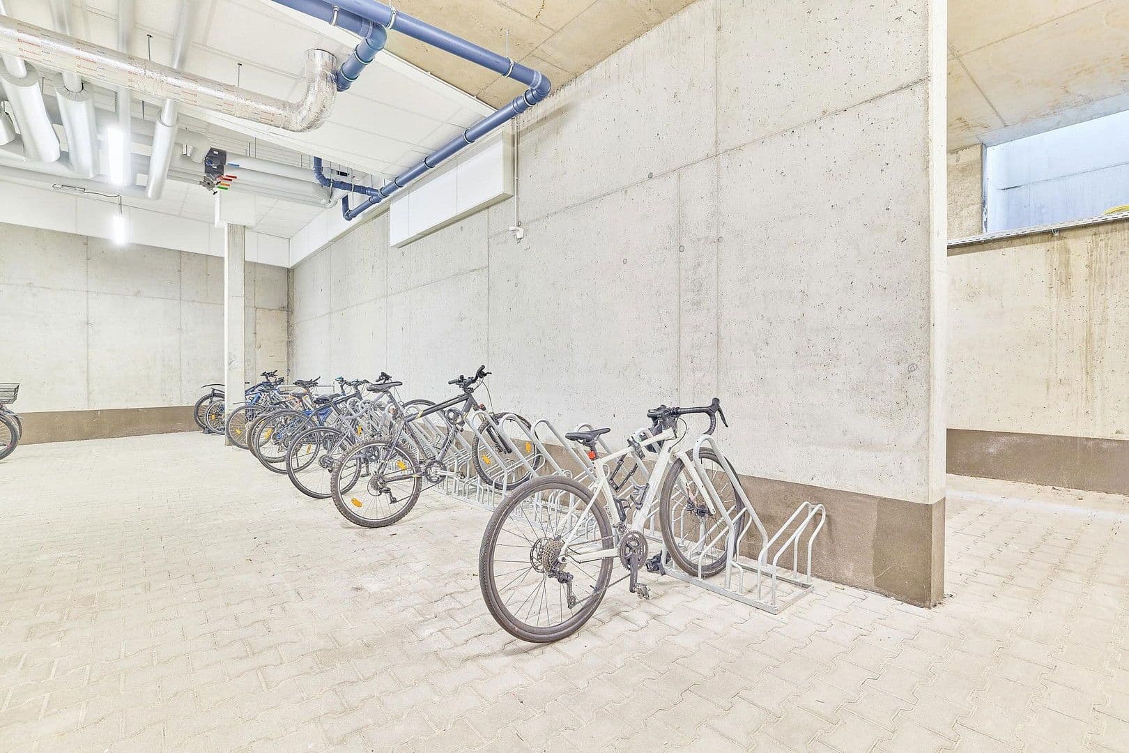 Pronájem bytu 1+kk 32 m², Hölderlinstraße, Bietigheim-Bissingen, Bádensko-Württembersko Pronájem bytu 1+kk 32 m², Hölderlinstraße, Bietigheim-Bissingen, Bádensko-Württembersko