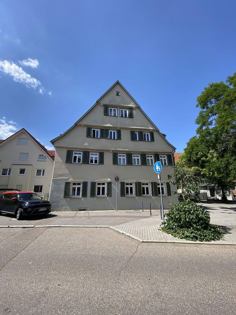 Pronájem bytu 2+1 63 m², Leonbergerstr. 10, Ditzingen, Bádensko-Württembersko Pronájem bytu 2+1 63 m², Leonbergerstr. 10, Ditzingen, Bádensko-Württembersko