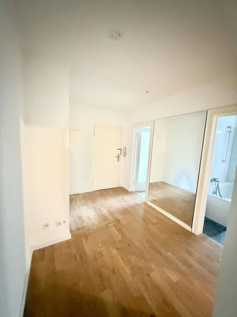 Pronájem bytu 1+1 15 m², Ackermannstrasse 1, München, Bavorsko Pronájem bytu 1+1 15 m², Ackermannstrasse 1, München, Bavorsko