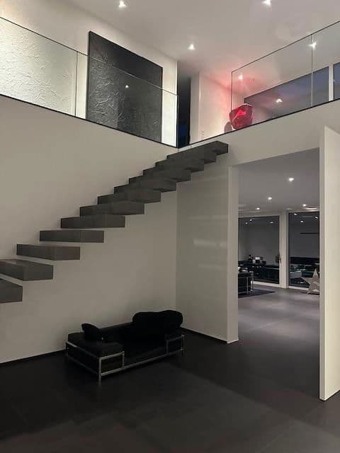 Prodej domu 500 m², pozemek 2.600 m², Taunusstein, Hessen Prodej domu 500 m², pozemek 2.600 m², Taunusstein, Hessen