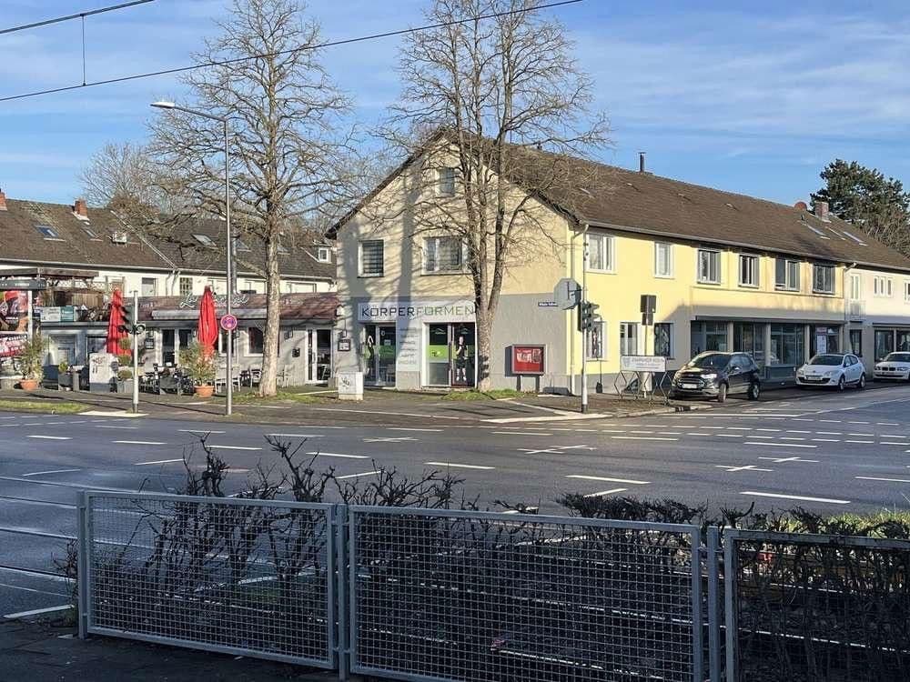 Pronájem nebytového prostoru 200 m², Köln, Severní Porýní-Vestfálsko Pronájem nebytového prostoru 200 m², Köln, Severní Porýní-Vestfálsko