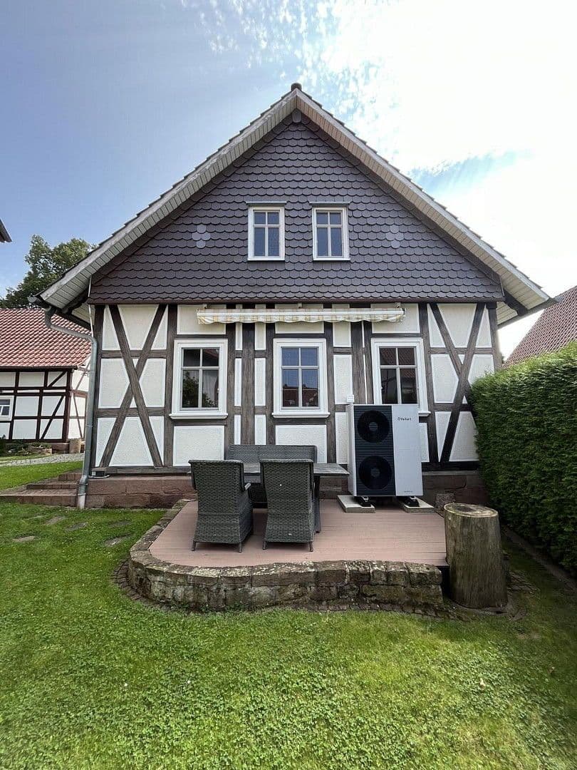 Prodej domu 214 m², pozemek 389 m², Dorfstr. 41, Lindewerra, Durynsko Prodej domu 214 m², pozemek 389 m², Dorfstr. 41, Lindewerra, Durynsko