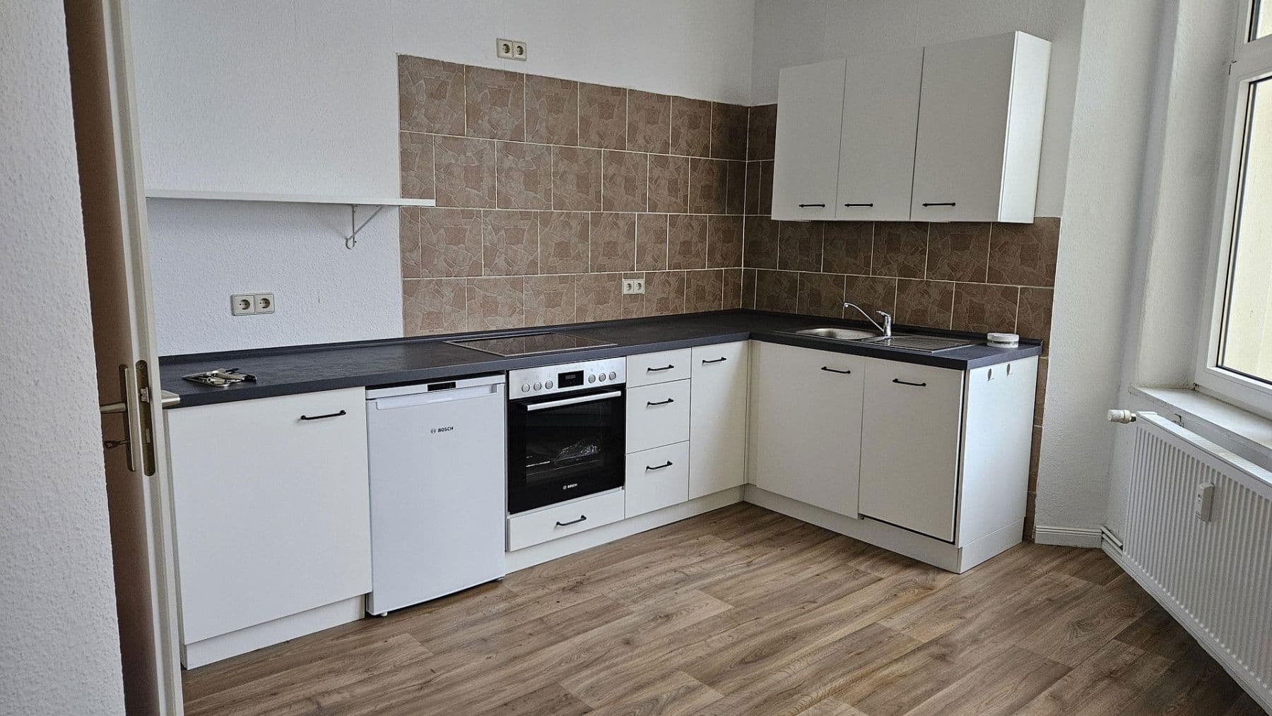 Pronájem bytu 2+kk 82 m², Magdeburg, Sasko-Anhaltsko Pronájem bytu 2+kk 82 m², Magdeburg, Sasko-Anhaltsko