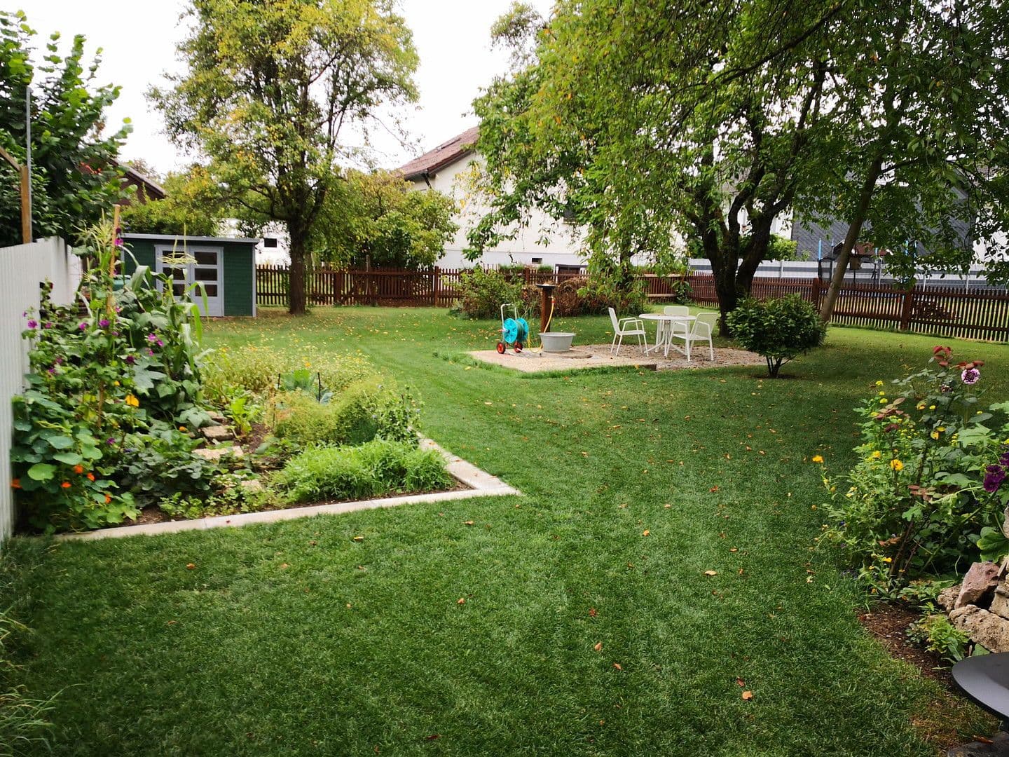 Pronájem bytu 2+1 71 m², Leinfelden-Echterdingen, Bádensko-Württembersko Pronájem bytu 2+1 71 m², Leinfelden-Echterdingen, Bádensko-Württembersko