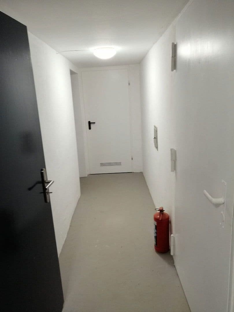 Pronájem bytu 2+1 71 m², Leinfelden-Echterdingen, Bádensko-Württembersko Pronájem bytu 2+1 71 m², Leinfelden-Echterdingen, Bádensko-Württembersko