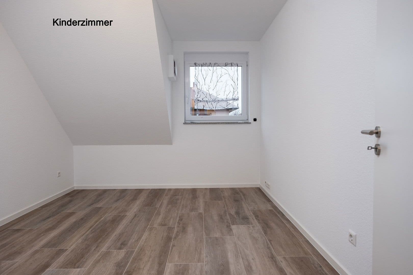 Prodej domu 200 m², pozemek 295 m², Heidelberg, Bádensko-Württembersko Prodej domu 200 m², pozemek 295 m², Heidelberg, Bádensko-Württembersko