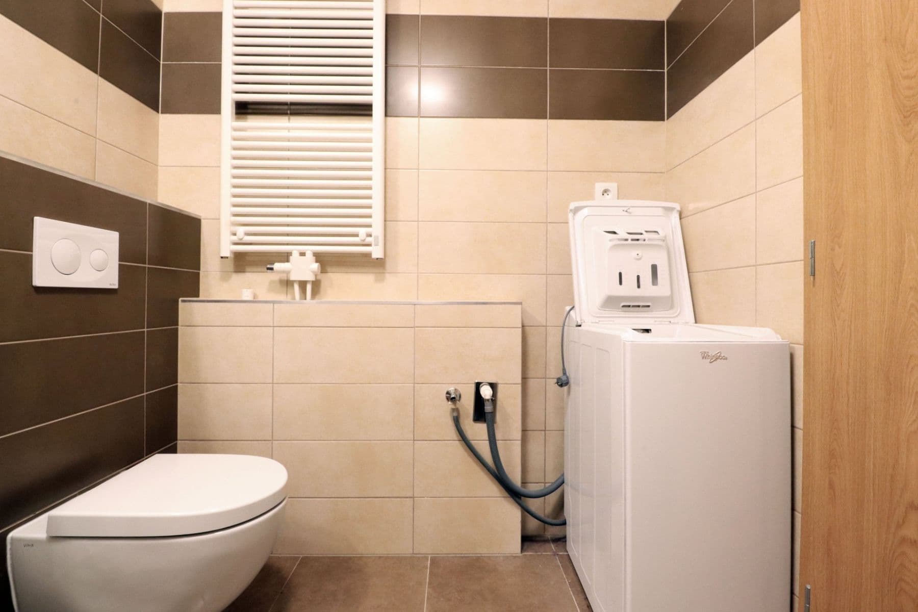 Pronájem bytu 1+kk 32 m², Pšeničná, Hostivice, Středočeský kraj Pronájem bytu 1+kk 32 m², Pšeničná, Hostivice, Středočeský kraj