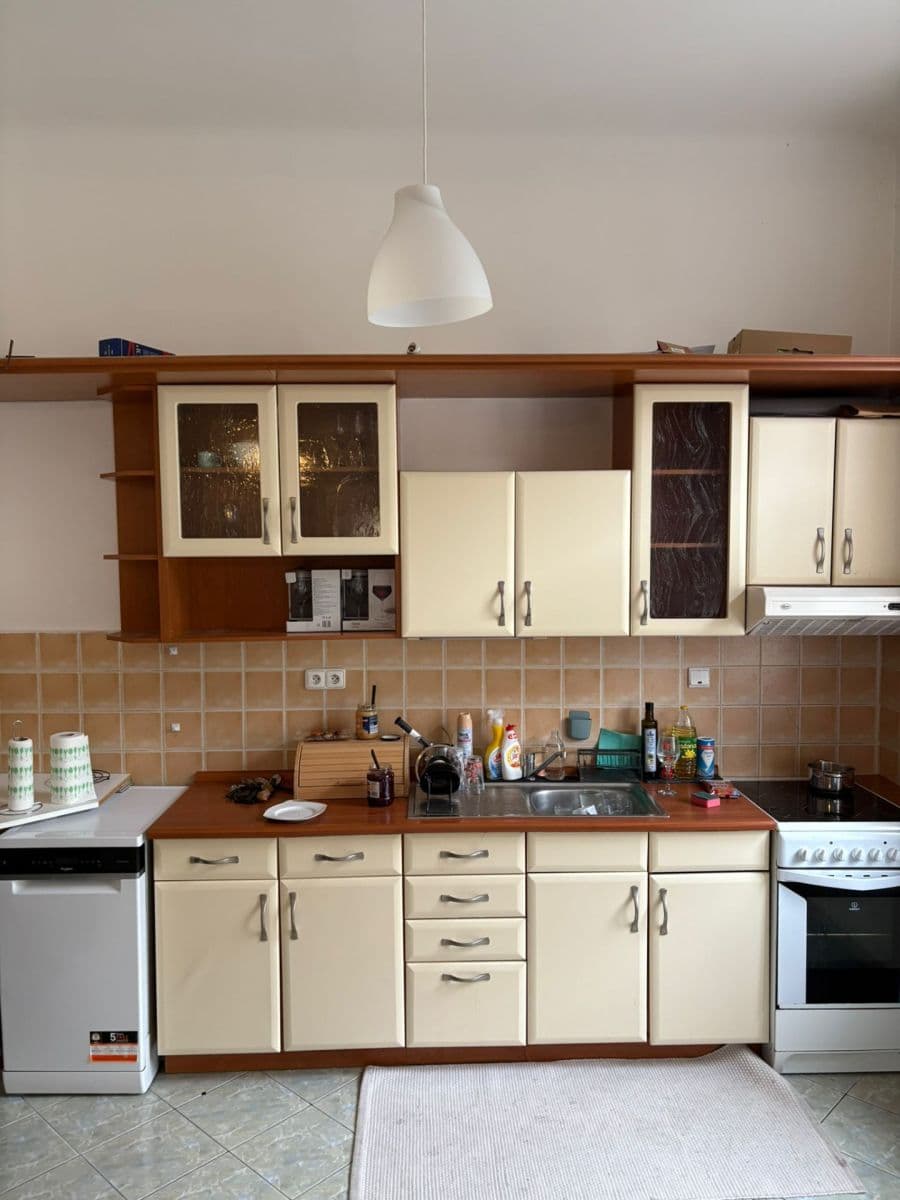 Pronájem bytu 2+kk 76 m², Mánesova, Praha, Praha Pronájem bytu 2+kk 76 m², Mánesova, Praha, Praha