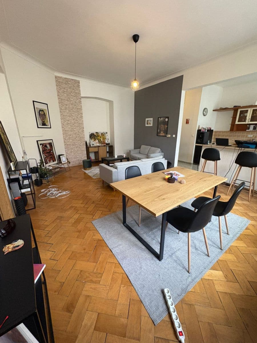 Pronájem bytu 2+kk 76 m², Mánesova, Praha, Praha Pronájem bytu 2+kk 76 m², Mánesova, Praha, Praha