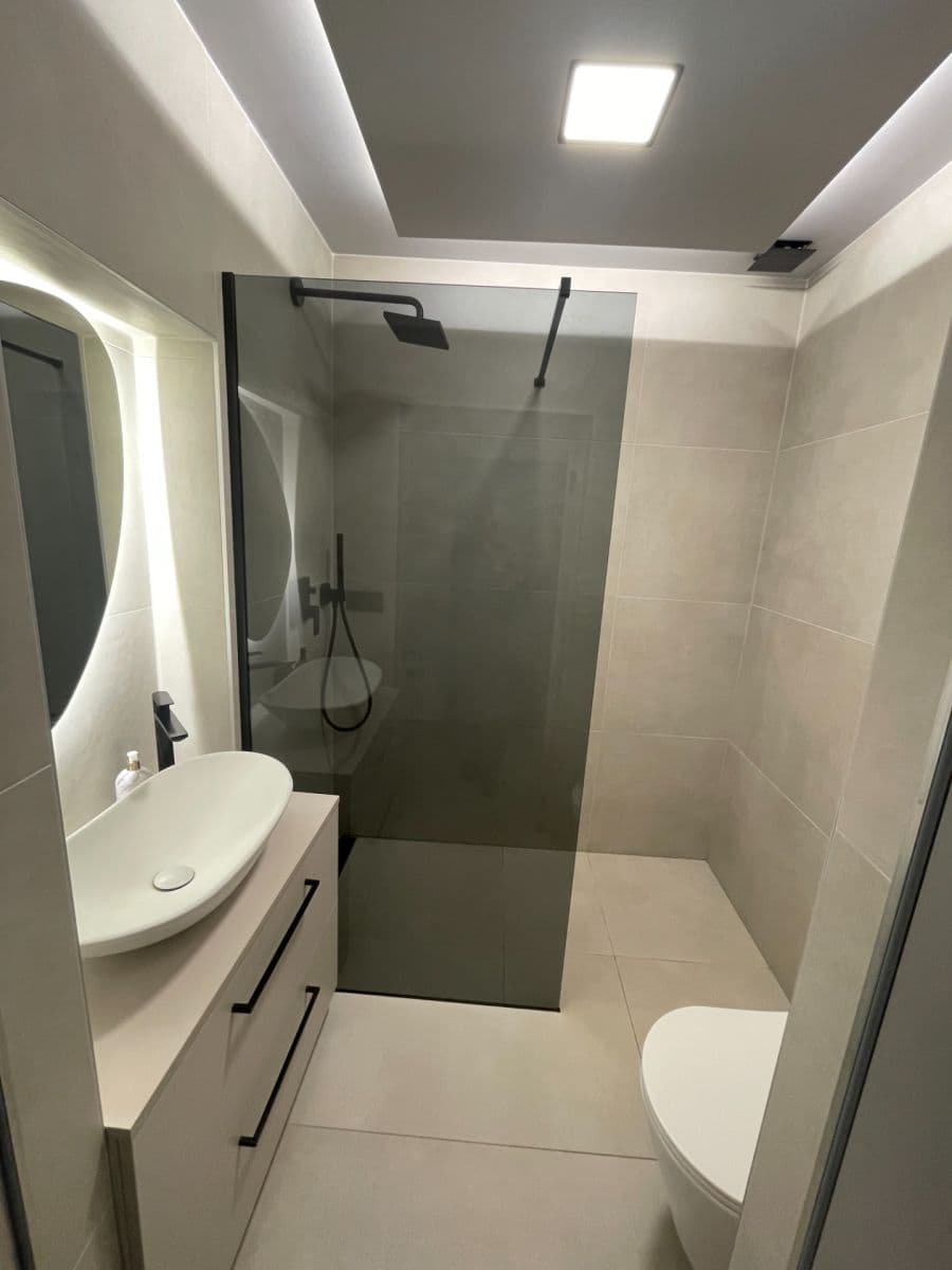 Pronájem bytu 2+1 58 m², Bratislava - mestská časť Staré Mesto, Bratislavský kraj Pronájem bytu 2+1 58 m², Bratislava - mestská časť Staré Mesto, Bratislavský kraj