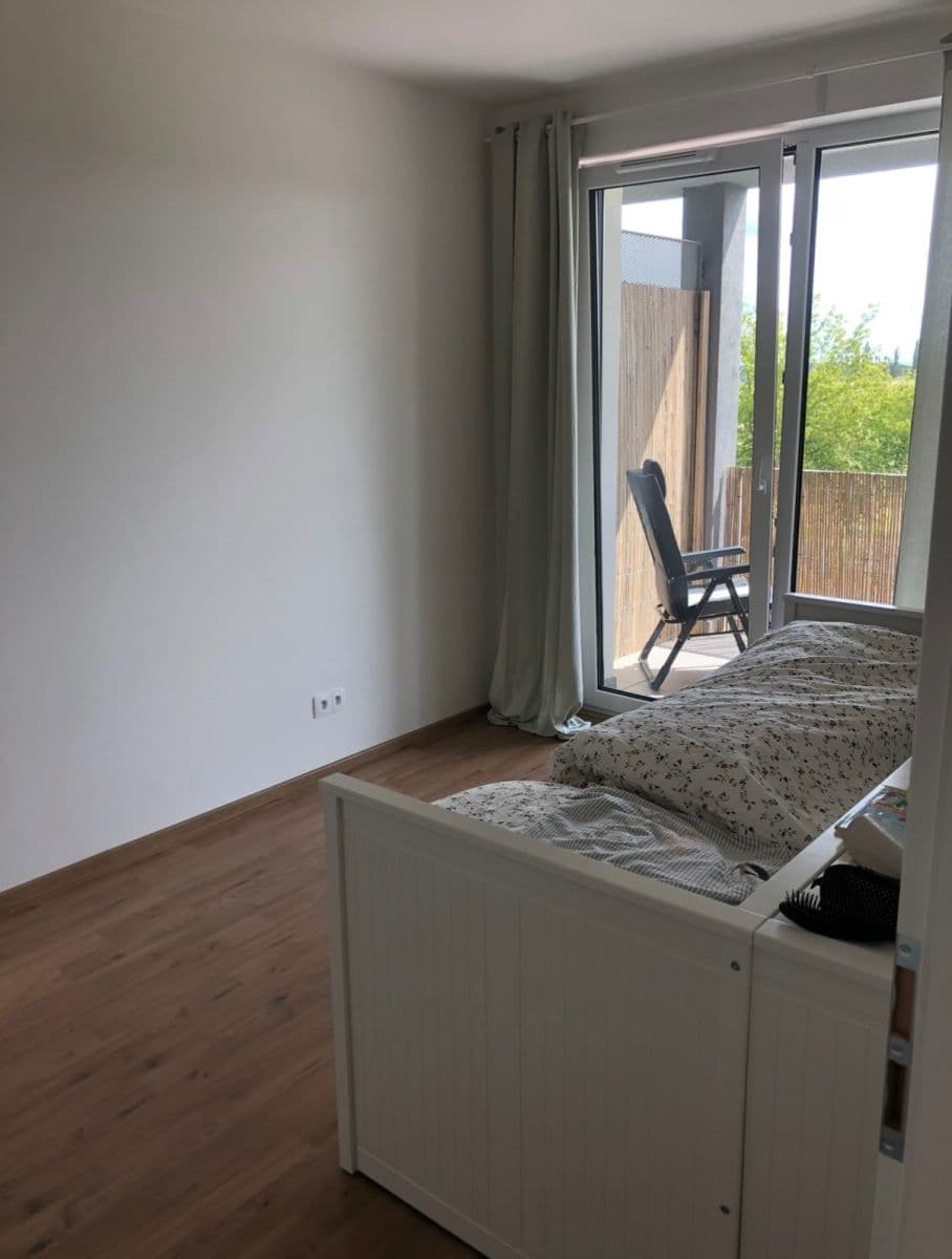 Prodej bytu 2+kk 59 m², Velvarská, Horoměřice, Středočeský kraj Prodej bytu 2+kk 59 m², Velvarská, Horoměřice, Středočeský kraj