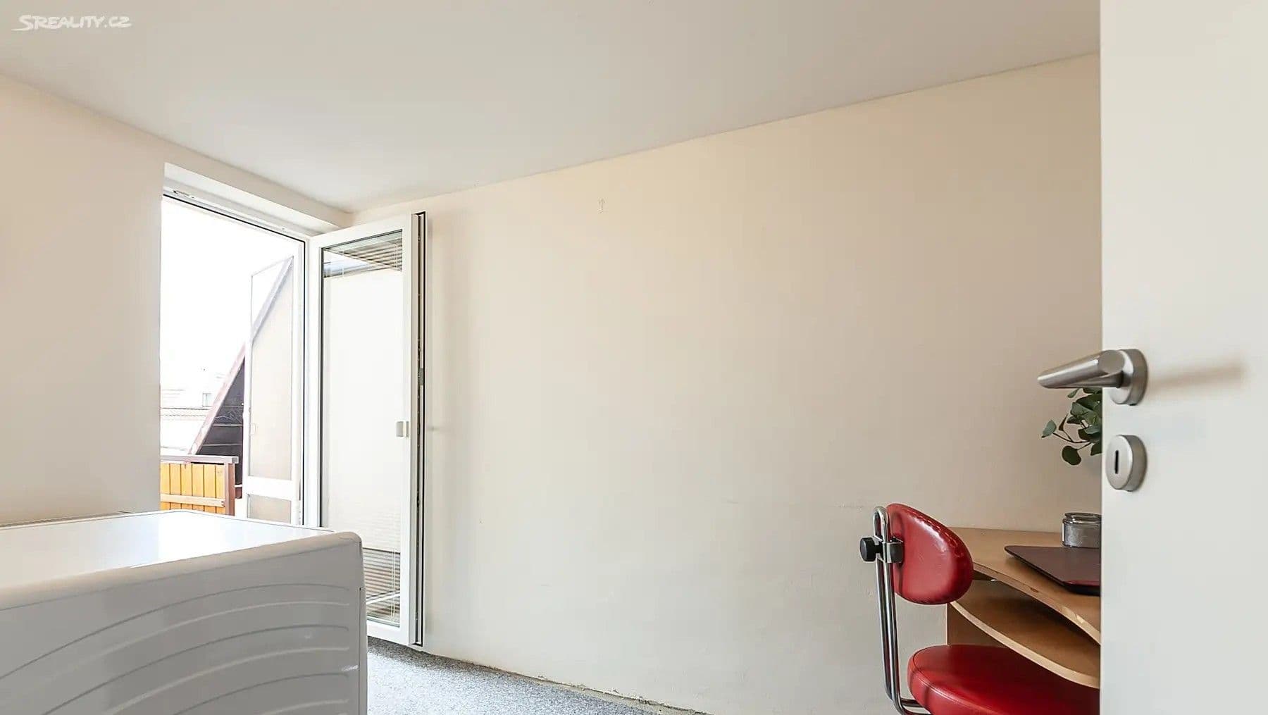 Prodej domu 146 m², pozemek 146 m², Koleč, Středočeský kraj Prodej domu 146 m², pozemek 146 m², Koleč, Středočeský kraj