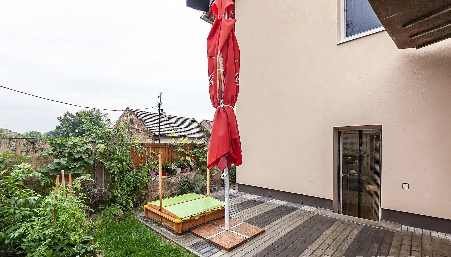 Prodej domu 146 m², pozemek 146 m², Koleč, Středočeský kraj Prodej domu 146 m², pozemek 146 m², Koleč, Středočeský kraj