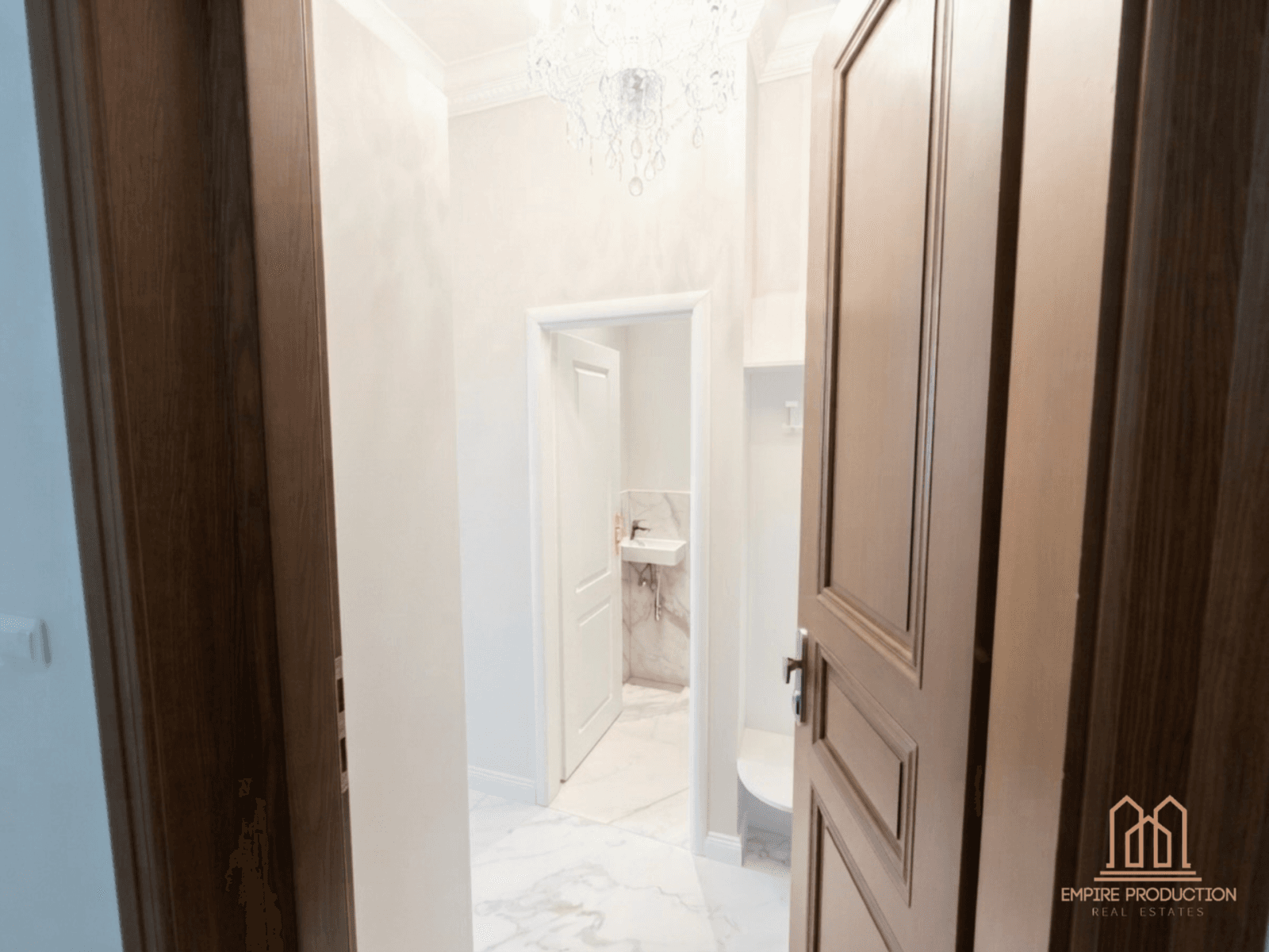 Prodej bytu 2+kk 43 m², 28. pluku, Praha, Praha Prodej bytu 2+kk 43 m², 28. pluku, Praha, Praha
