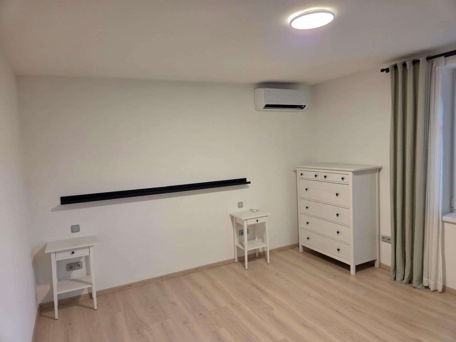 Pronájem domu 64 m², pozemek 200 m², Na Vyhlídce, Zlín, Zlínský kraj Pronájem domu 64 m², pozemek 200 m², Na Vyhlídce, Zlín, Zlínský kraj