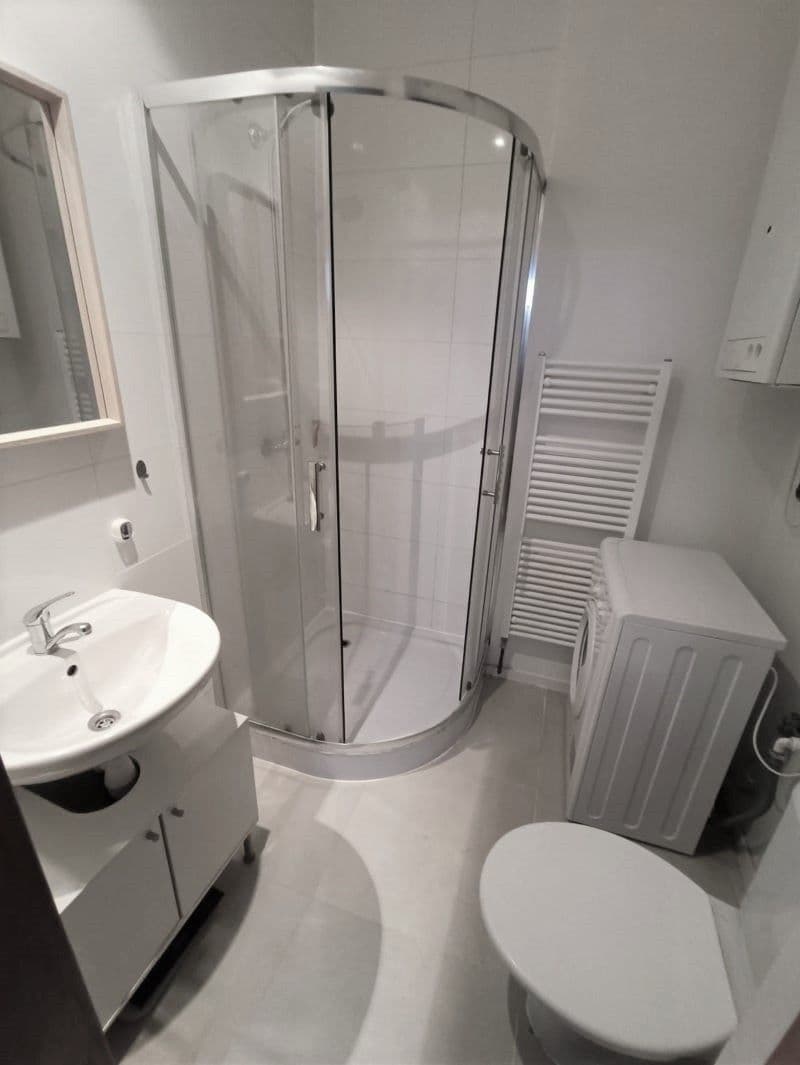 Pronájem bytu 2+kk 47 m², V Rovinách, Praha, Praha Pronájem bytu 2+kk 47 m², V Rovinách, Praha, Praha