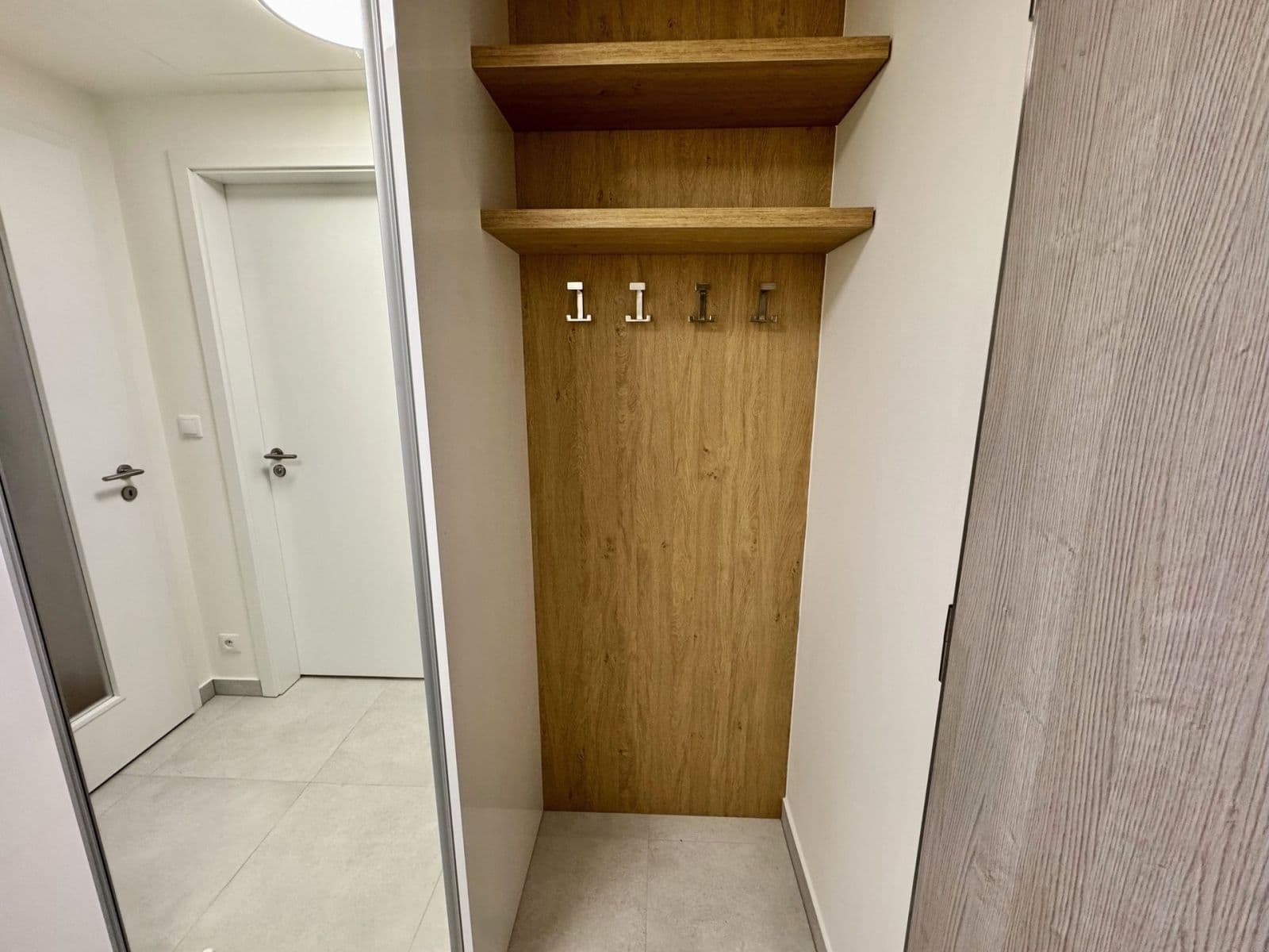 Pronájem bytu 1+kk 35 m², Poděbradská, Praha, Praha Pronájem bytu 1+kk 35 m², Poděbradská, Praha, Praha