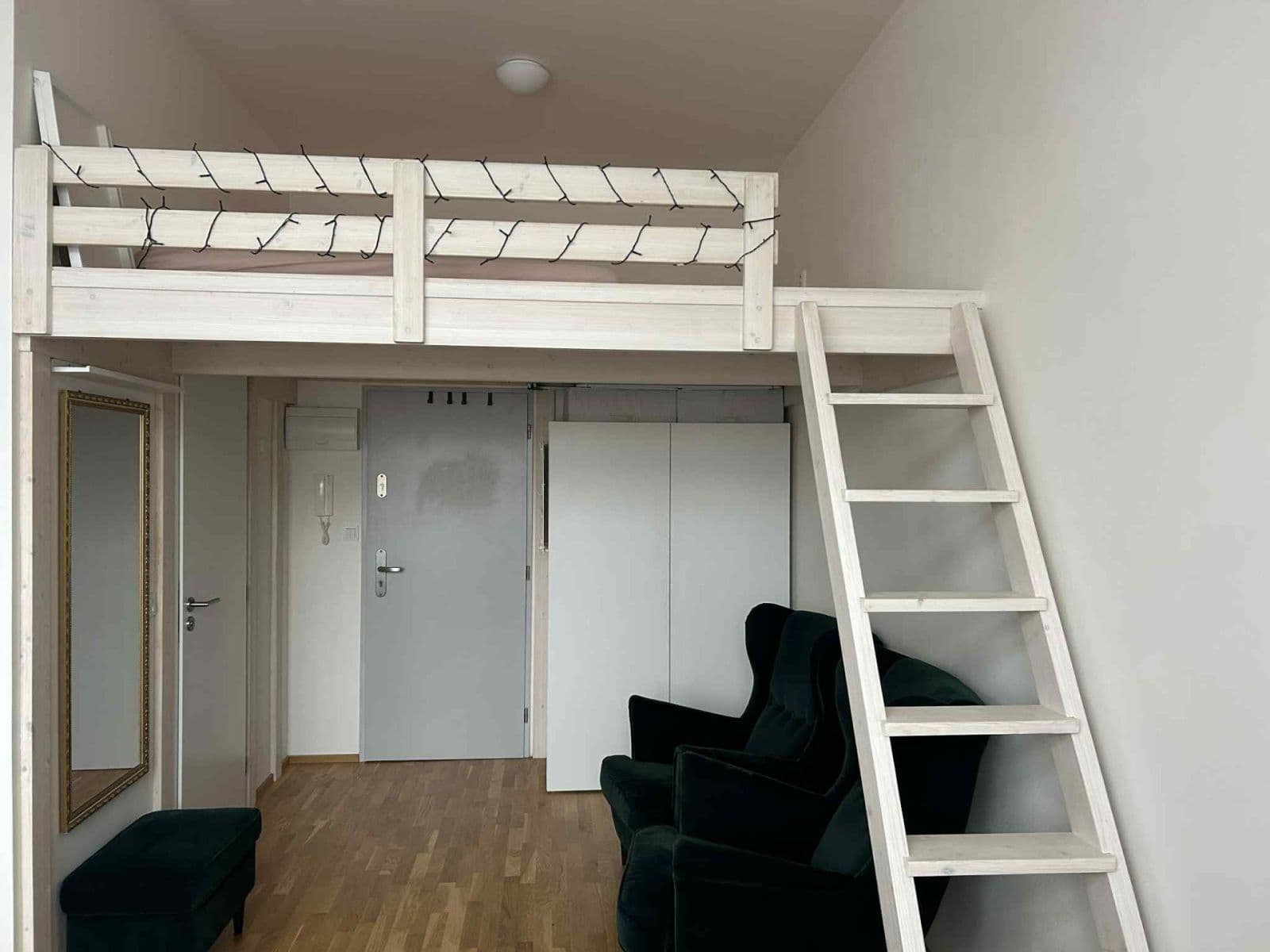Pronájem bytu 1+kk 27 m², Parléřova, Praha, Praha Pronájem bytu 1+kk 27 m², Parléřova, Praha, Praha