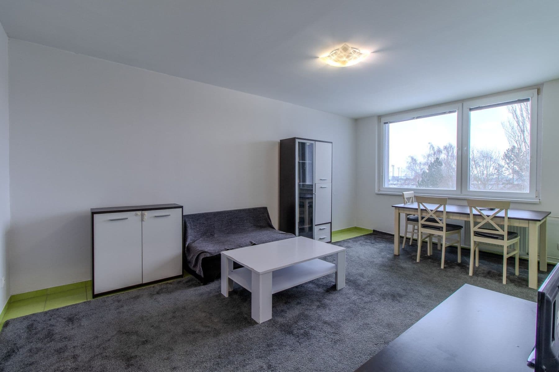 Pronájem bytu 4+kk 70 m², Zalužanská, Mladá Boleslav, Středočeský kraj Pronájem bytu 4+kk 70 m², Zalužanská, Mladá Boleslav, Středočeský kraj