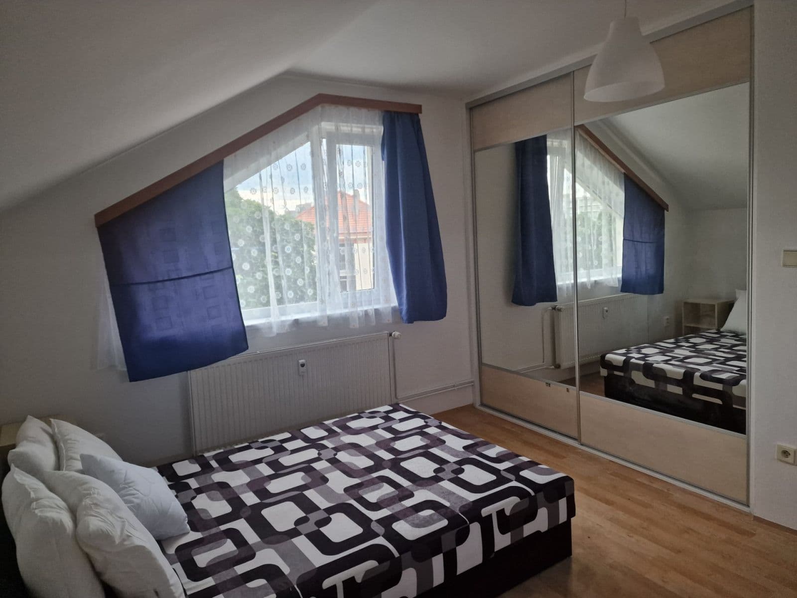 Pronájem bytu 2+kk 44 m², Stará náves, Praha, Praha Pronájem bytu 2+kk 44 m², Stará náves, Praha, Praha