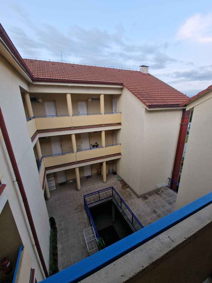 Pronájem bytu 2+kk 44 m², Stará náves, Praha, Praha Pronájem bytu 2+kk 44 m², Stará náves, Praha, Praha