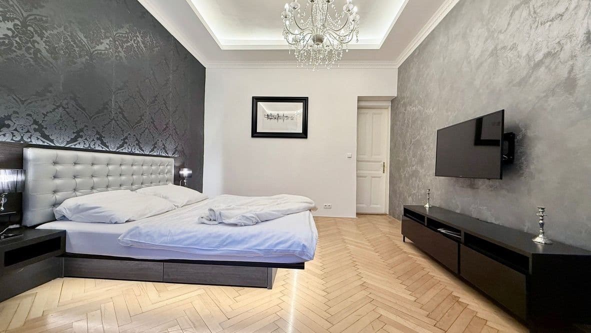 Pronájem bytu 2+1 76 m², Na Zderaze, Praha, Praha Pronájem bytu 2+1 76 m², Na Zderaze, Praha, Praha